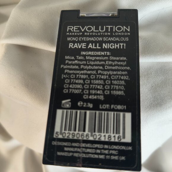 Revolution London Womens Makeup Eyeshadow Scandalous Rave All Night - Picture 2 of 2